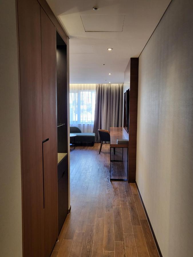 Hotel The Marevo Suwon
