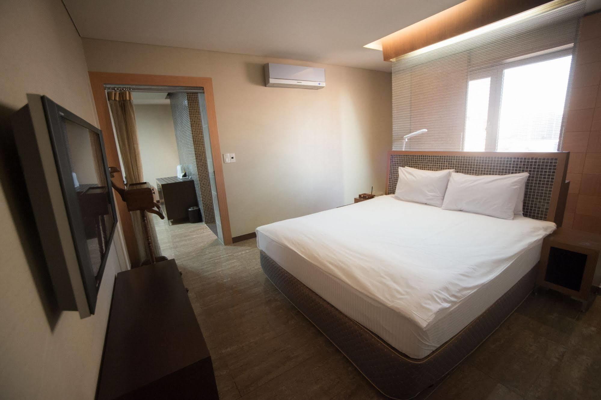 The Marevo Hotel 3*